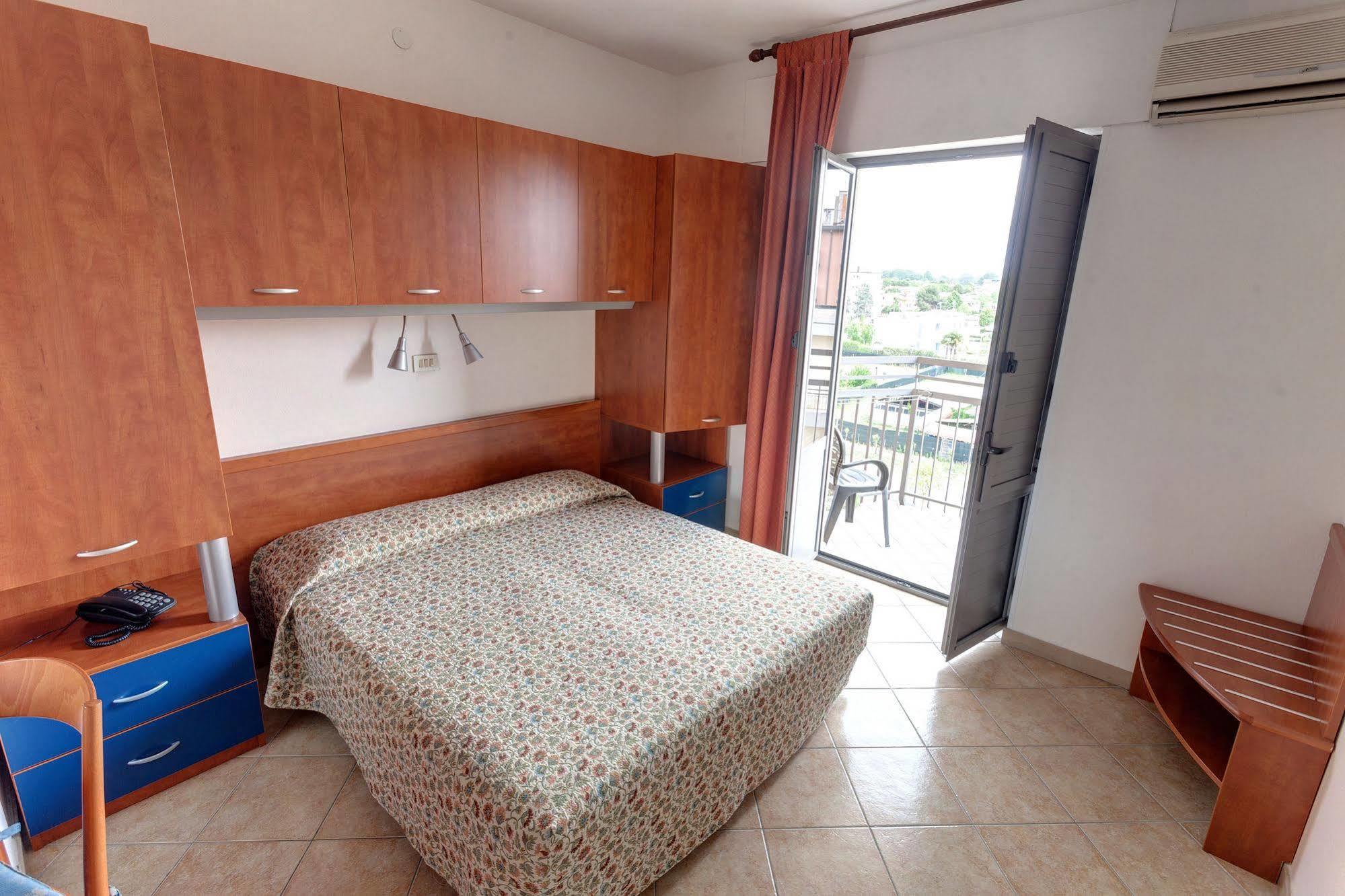 Hotel Frank Lido di Jesolo Dış mekan fotoğraf