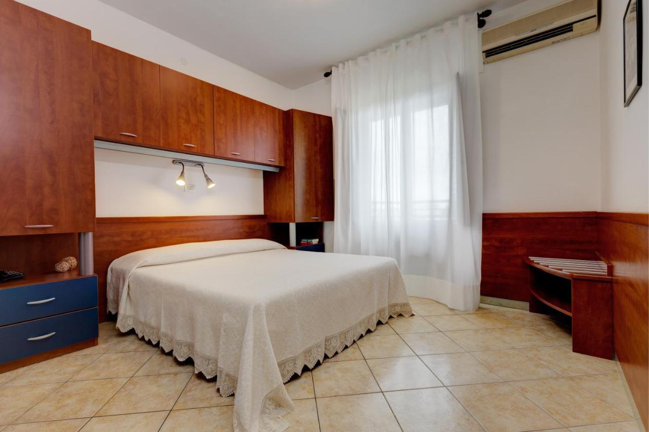 Hotel Frank Lido di Jesolo Dış mekan fotoğraf