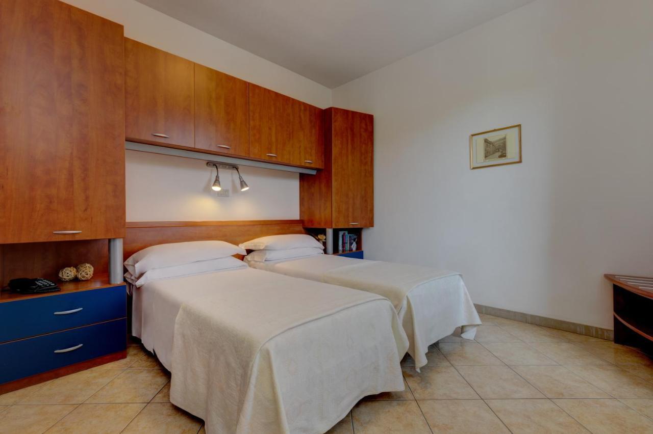Hotel Frank Lido di Jesolo Dış mekan fotoğraf