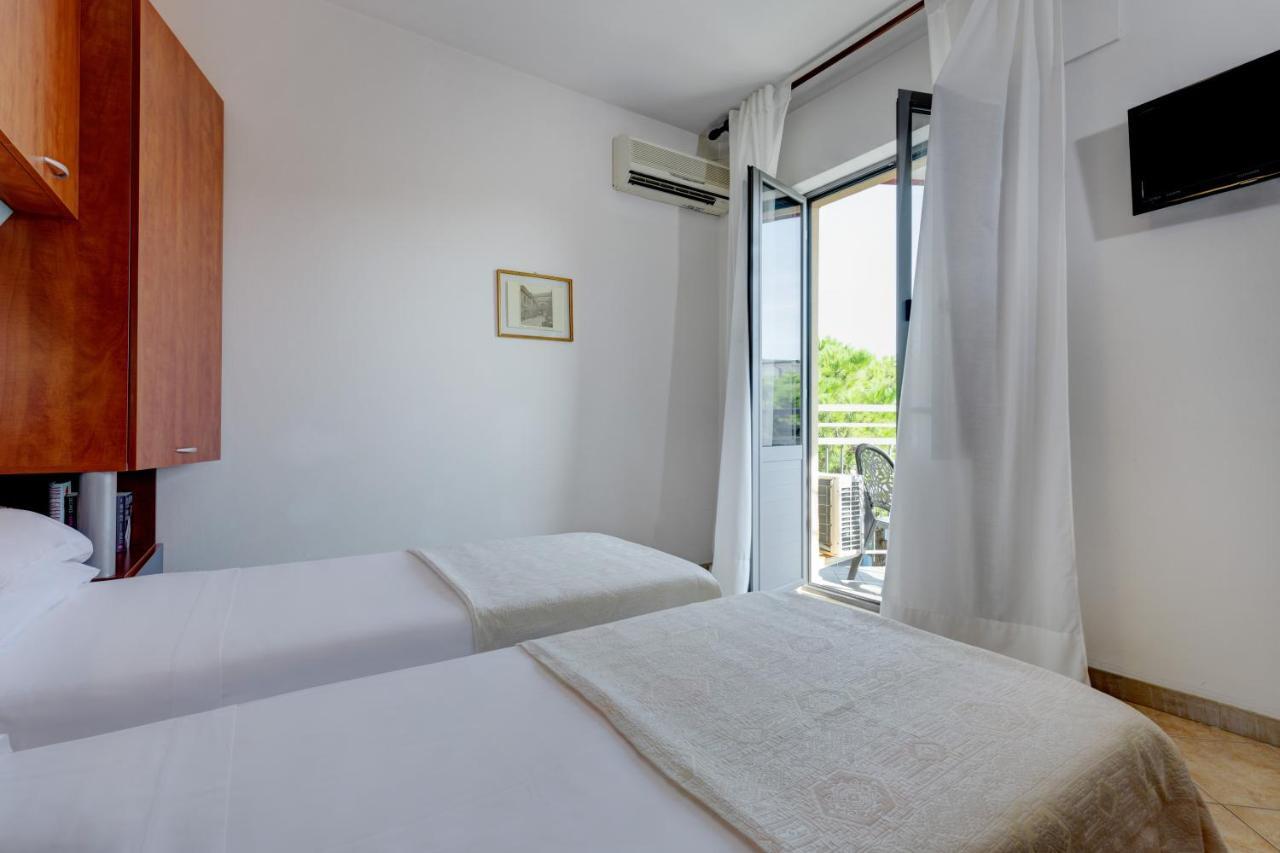 Hotel Frank Lido di Jesolo Dış mekan fotoğraf